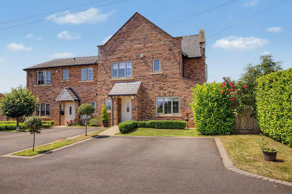 Main image of property: Clay Lane, Hale, WA15
