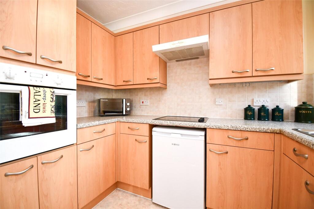 Telegraph Road, Heswall, Wirral photo 4