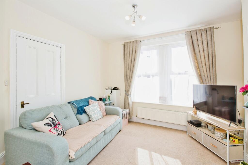 Additional image 2 of Preston Grove, Yeovil