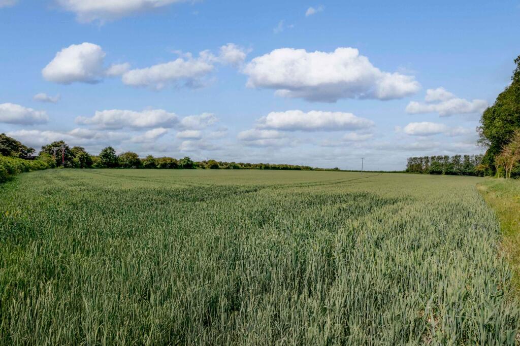 Wickfields, Longwick, HP27 - View 5
