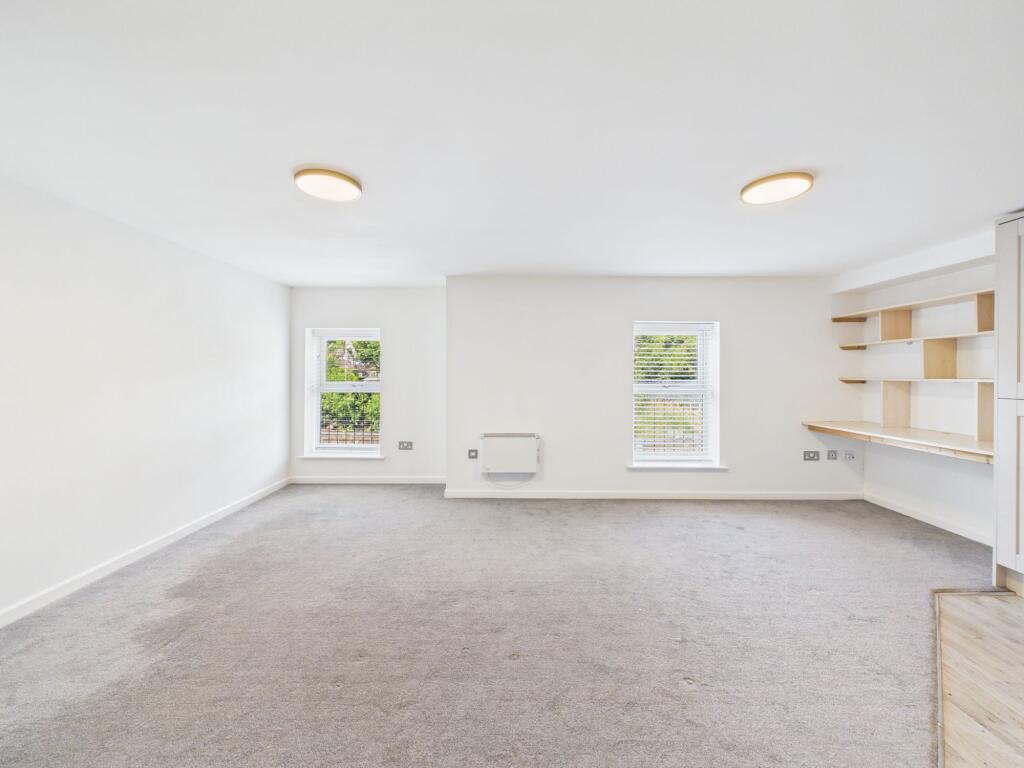 Apartment in York - View 3