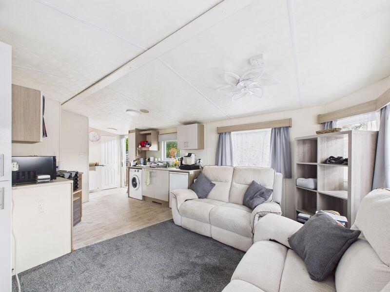 House in Tewkesbury, Priors Norton, Norton - View 4