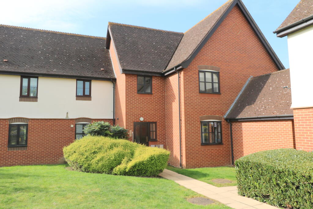 Main image of property: Aynsley Gardens, Harlow, CM17