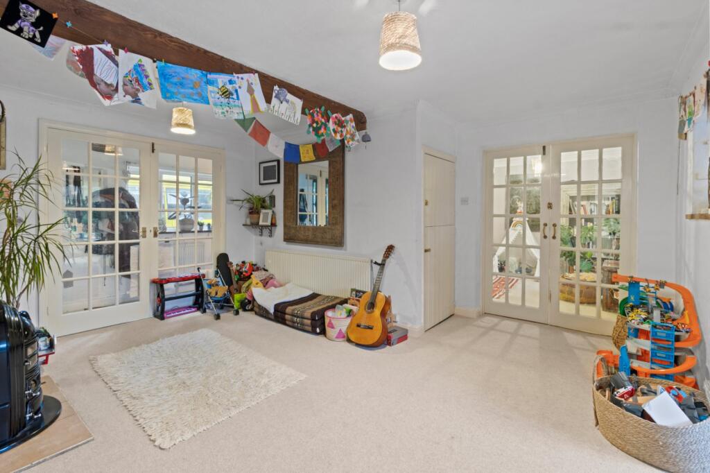 Millwood Lane, Maresfield, Uckfield, East Sussex, TN22 photo 4