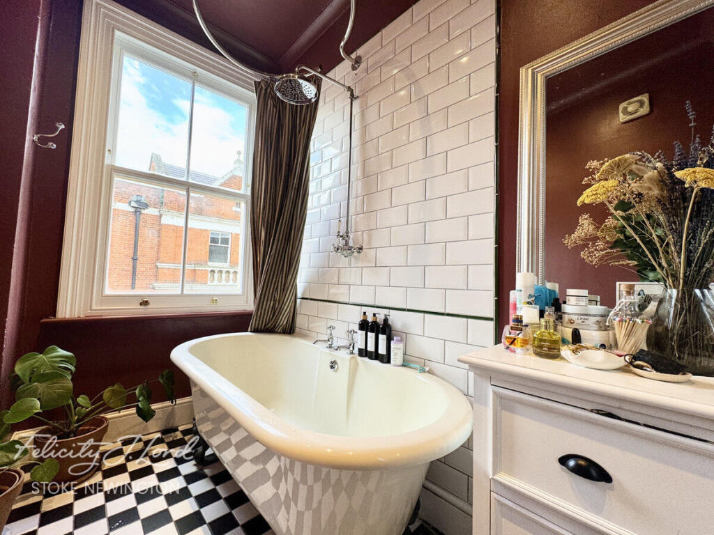 Main image of property: Edwards Lane, LONDON