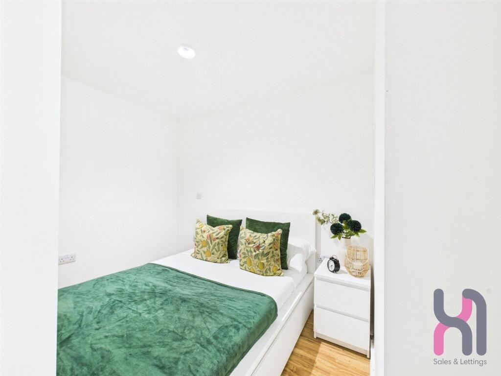 Apartment in Manchester - More