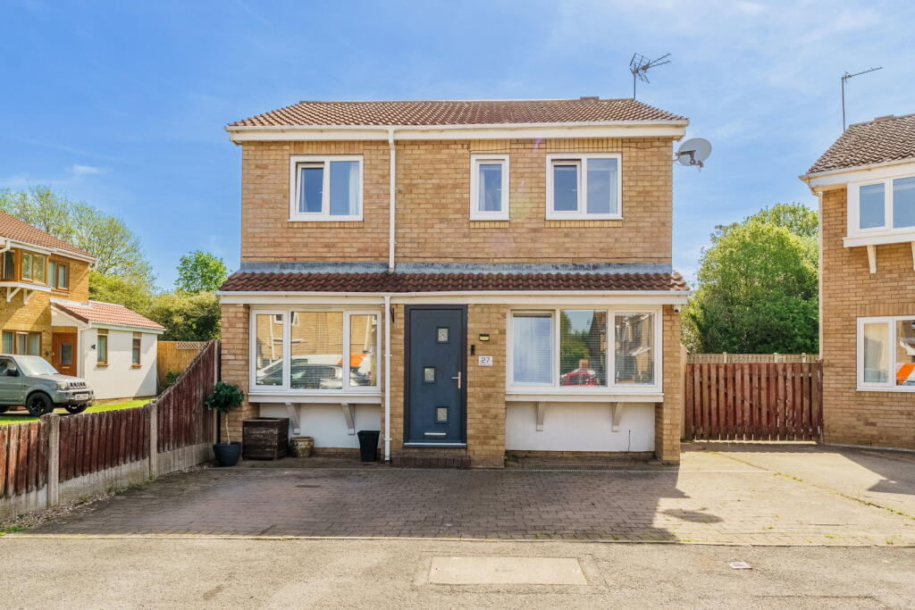 Main image of property: Heather Close, Selby, YO8 9XP