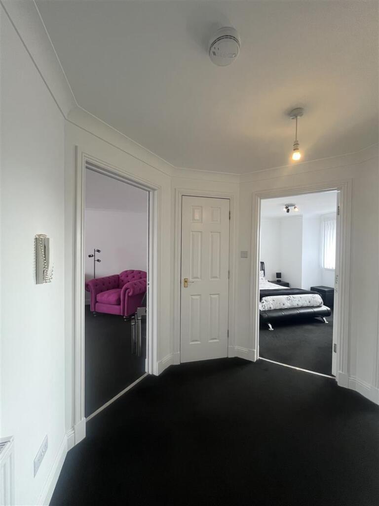 Apartment in Motherwell - View 5