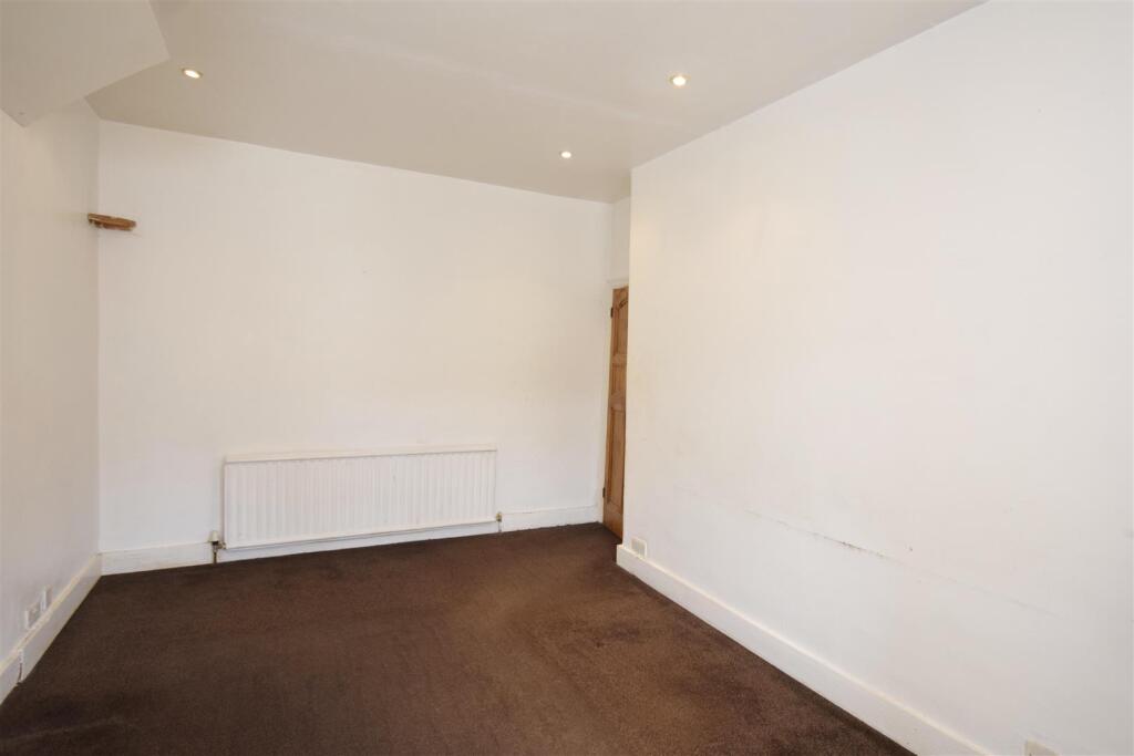 House in London - View 4