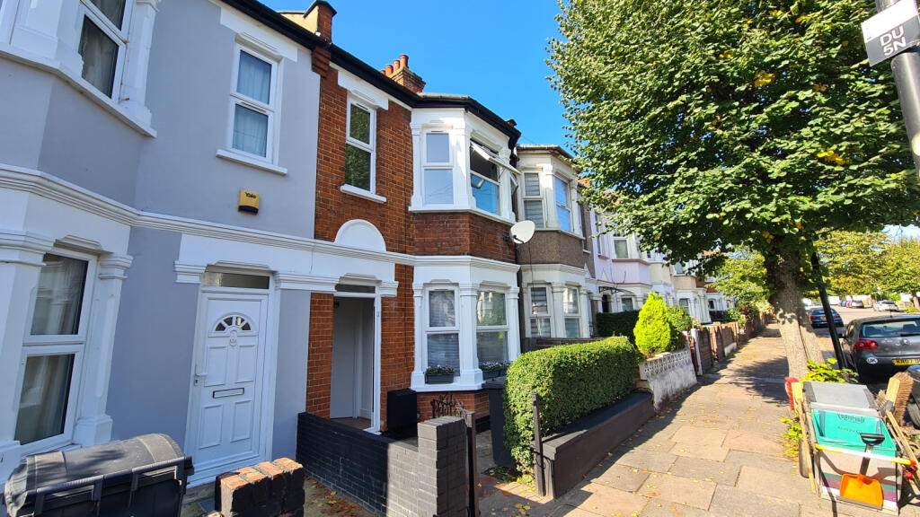 Main image of property: Dunbar Road, Wood Green, London, N22