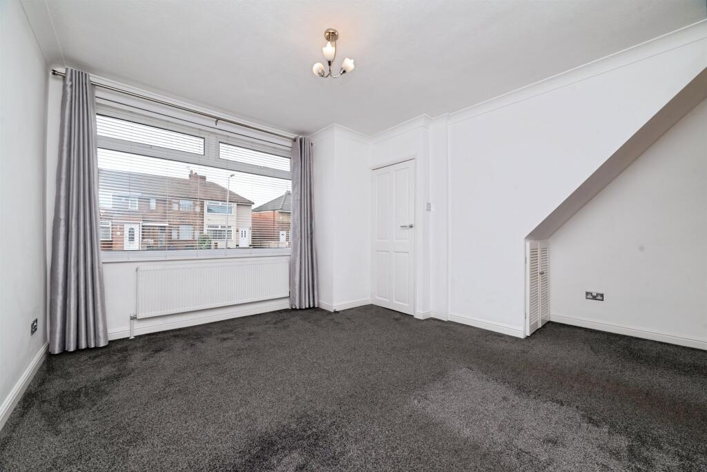 House in Hull, Kingston upon Hull - View 3