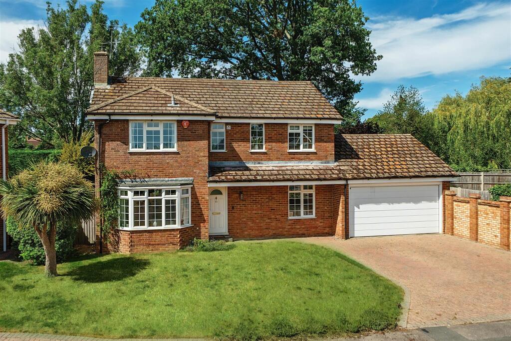 Main image of property: Tattersall Close, Wokingham, Berkshire, RG40 2LP