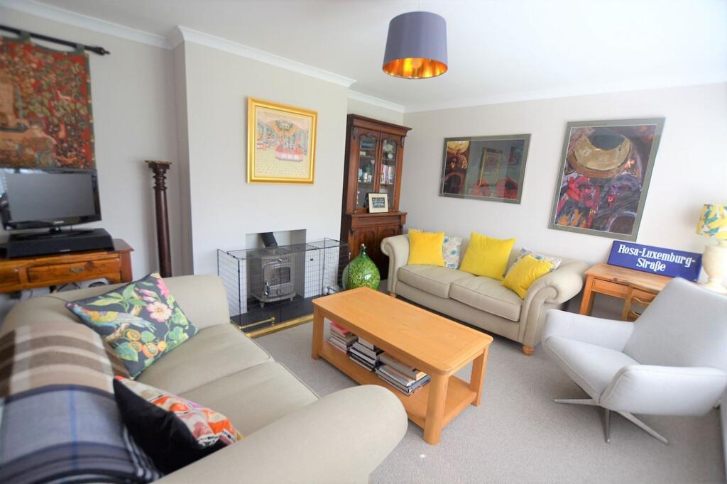 Bramhall Drive, Holmes Chapel, CW4 photo 3