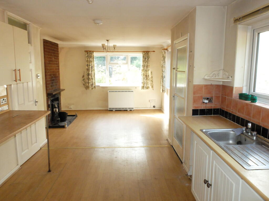 House in Bishop's Frome, Fromes Hill - View 3