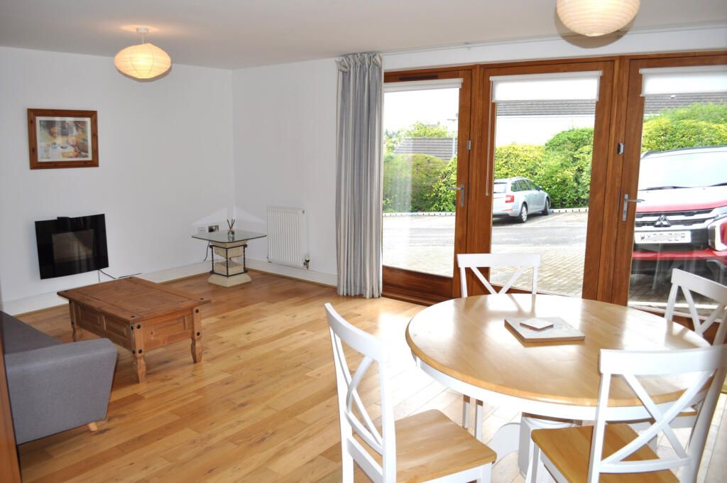 15 St Annes Apartment Western Lane Mumbles Swansea photo 2