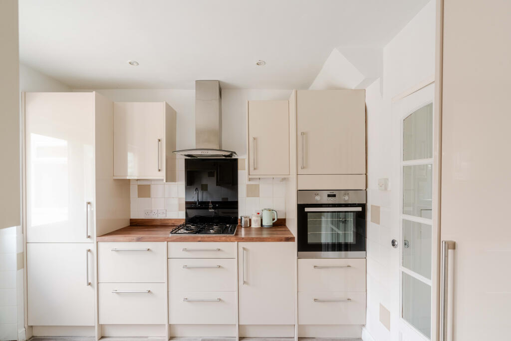 Chakeshill Drive, Brentry, BS10 photo 4