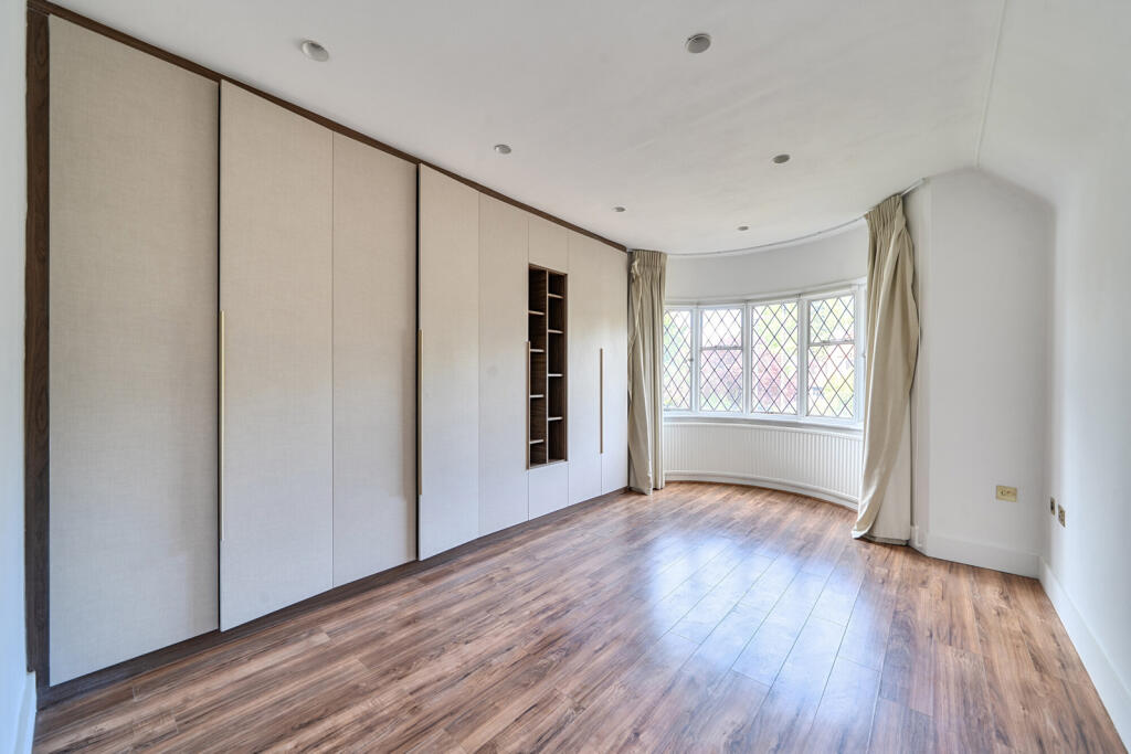 House in London - More