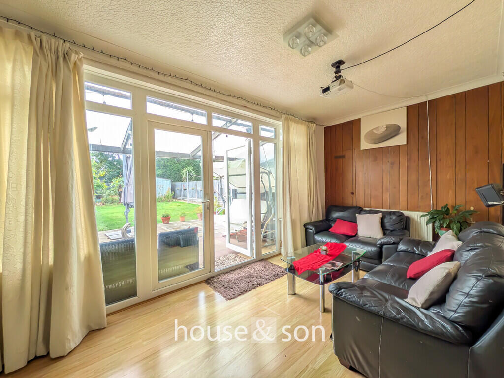 Cowper Road, Bournemouth photo 3