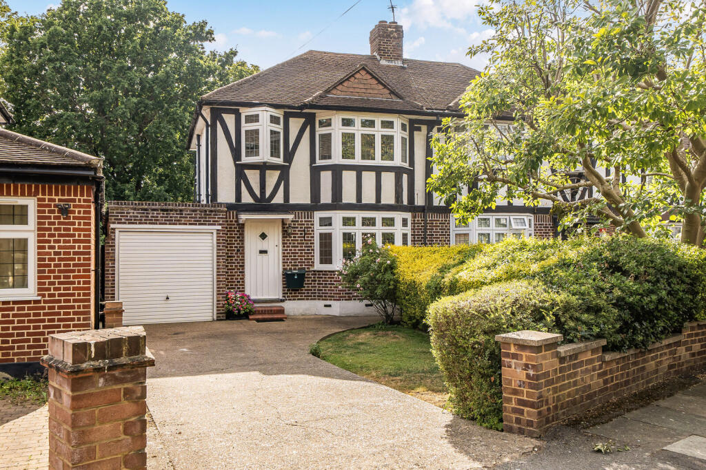 House in London - View 3