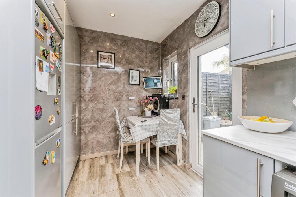 Birch Road, Kettering - More