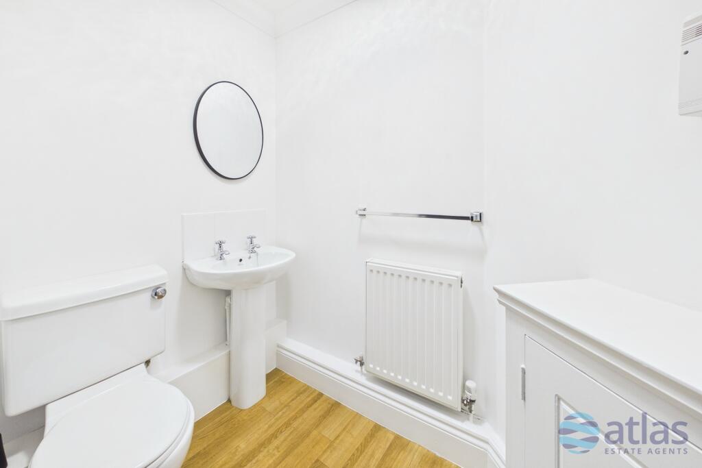 Apartment in Liverpool, Mossley Hill - More