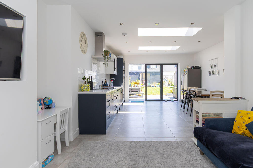 House in Penarth, Vale of Glamorgan - View 3