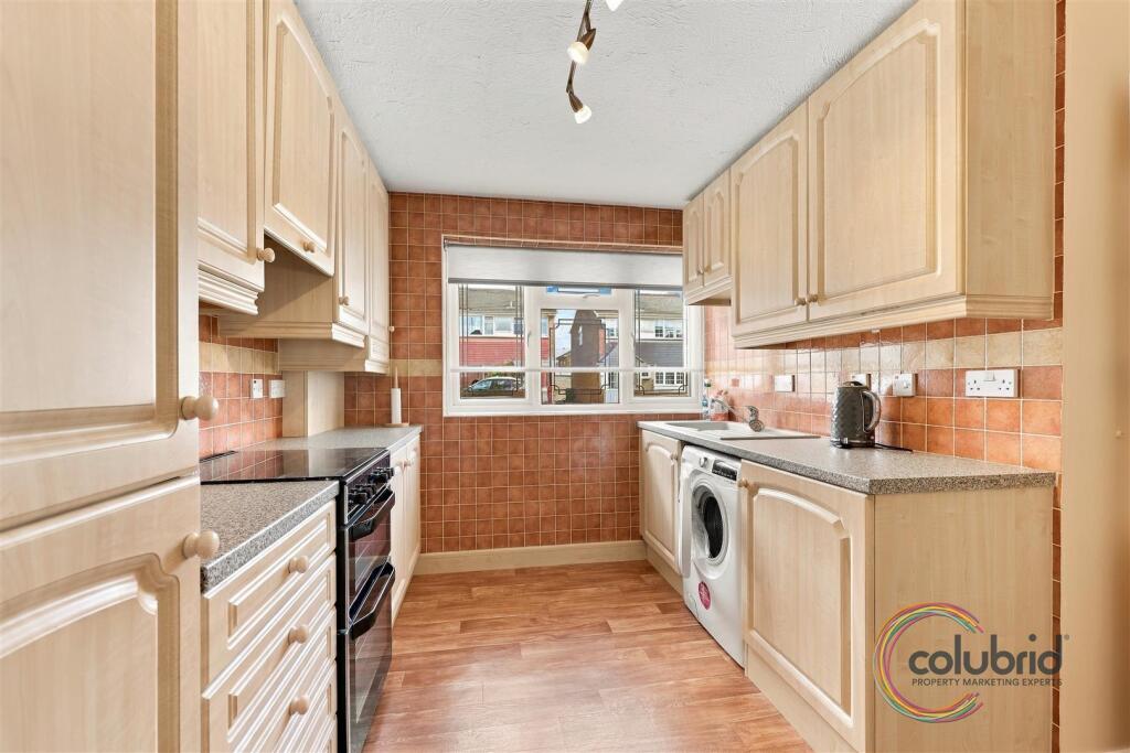 House in Thurrock, Essex - More