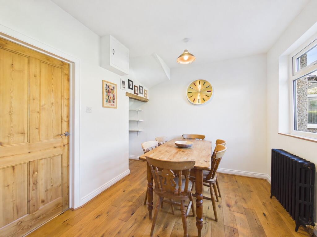 Skipton Road, Bradley, BD20 photo 3