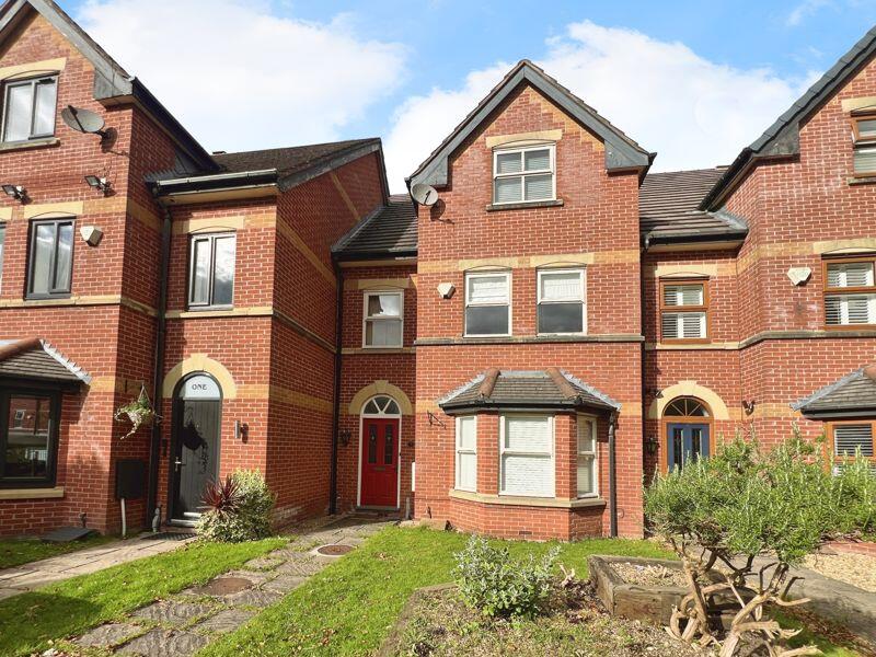 4-bed house on Ash Lawns, Heaton, £360,000
