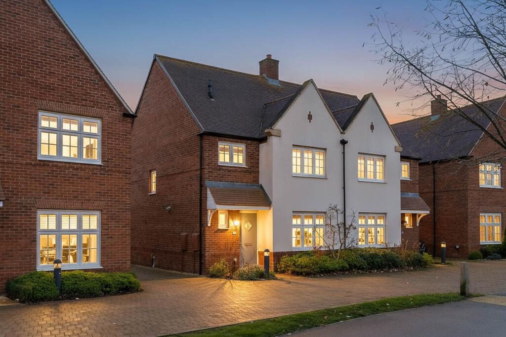 Main image of property: Senliz Road, Alconbury Weald, Huntingdon, Cambridgeshire, PE28 4FR