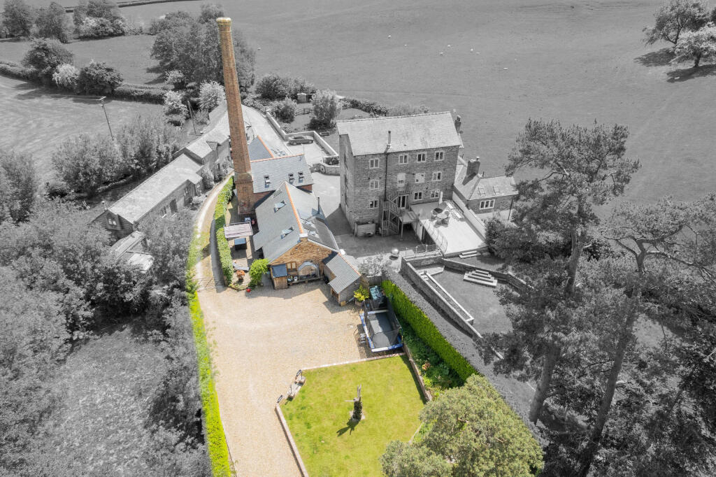 Main image of property: Penylan Barn, Coed-y-Go, Oswestry, - A beautiful Barn with 1.7 Acres