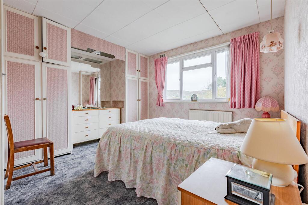 House in Brighton, Coldean - More