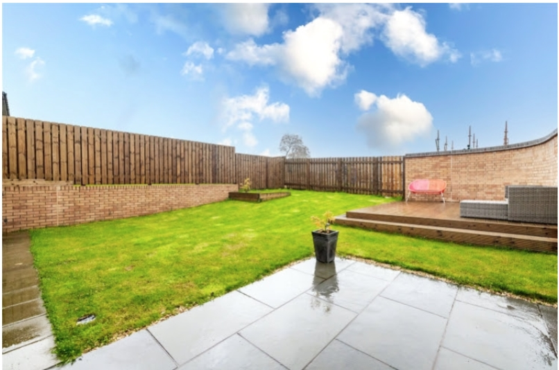 House in Aberdeen, Kingshill, Cults, Bieldside and Milltimber - View 3
