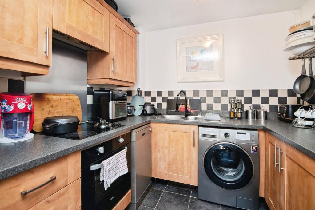 Additional image 2 of Ashwood Close, Oldbury