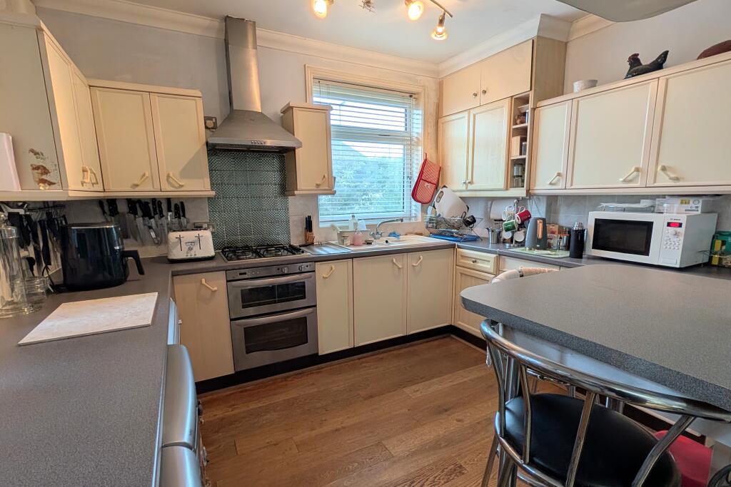 House in Fareham, Portchester - View 5