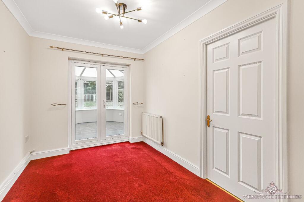 Magnolia Close, Canvey Island photo 4