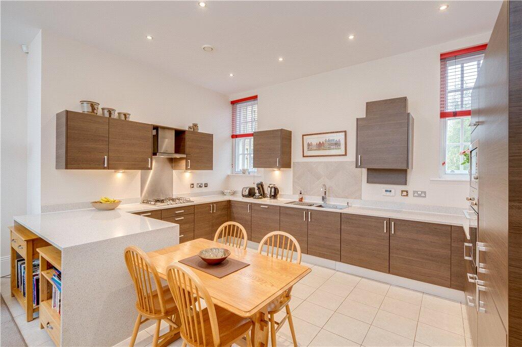 Clifford Drive, Menston, Ilkley, West Yorkshire, LS29 - View 2
