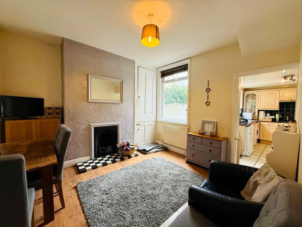 Oak Road, Scarborough, North Yorkshire - View 3