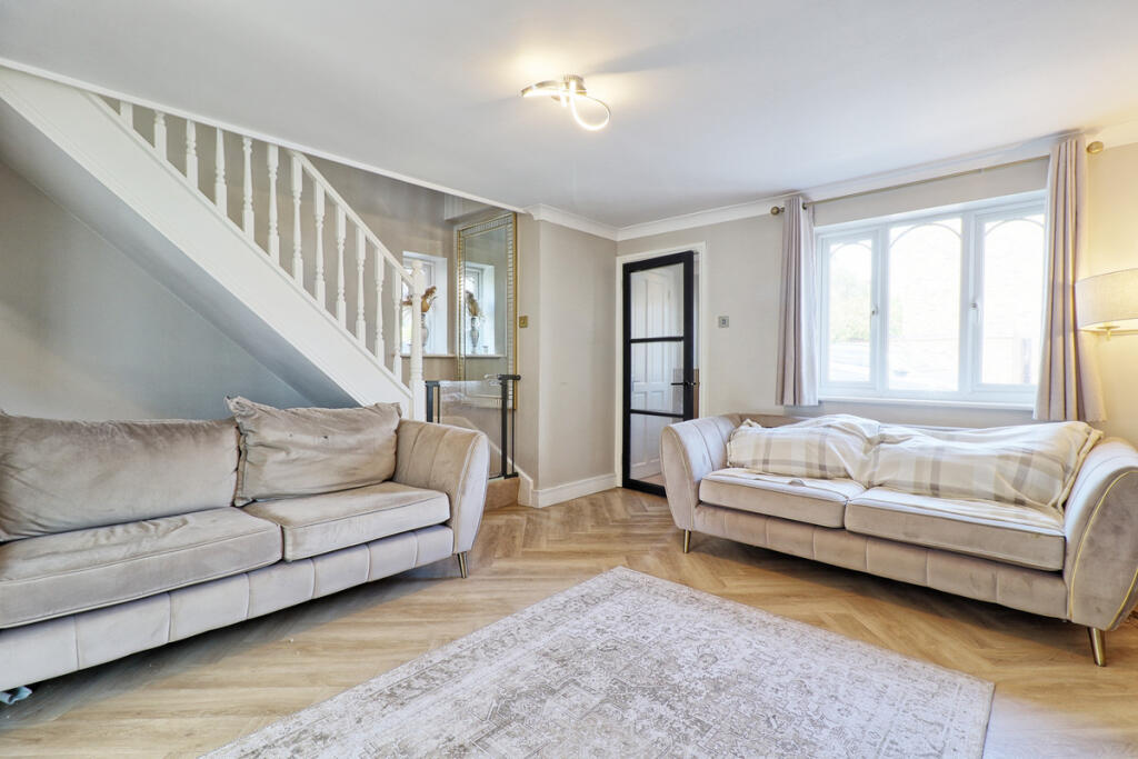 House in Basildon, Sunnymede, Billericay - View 5