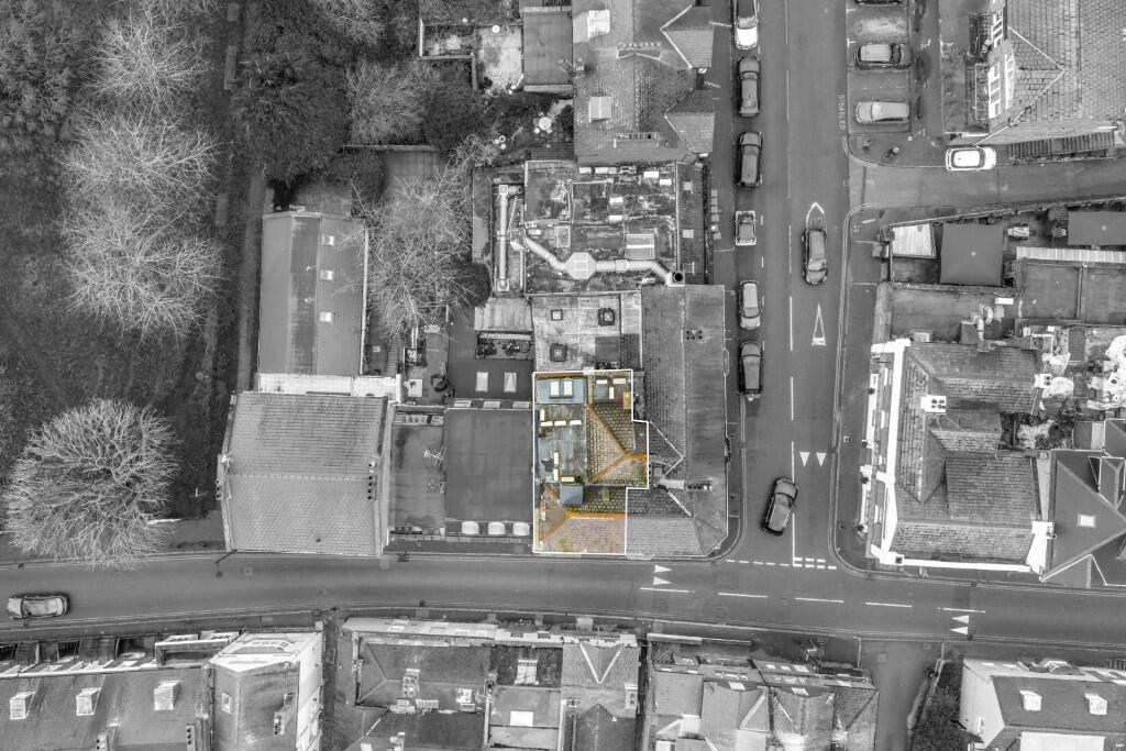 Thames Street, Sunbury-On-Thames, Surrey, TW16 – pohled 2