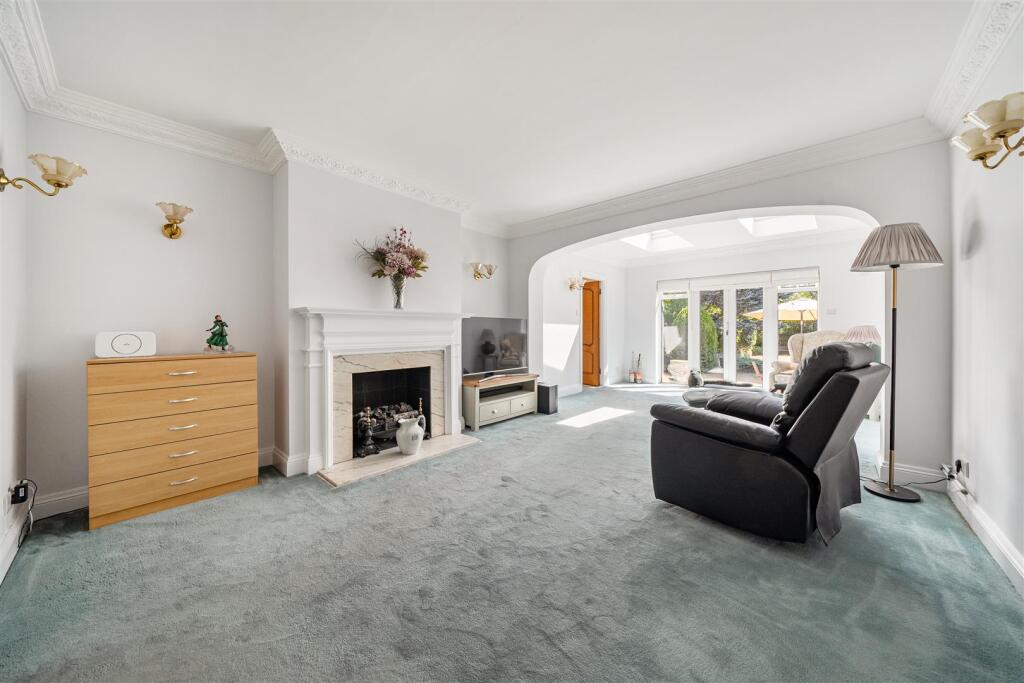 House in Rochester - View 4