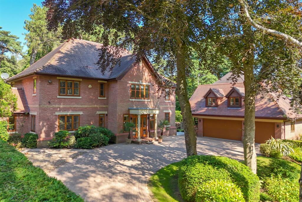 Main image of property: Western Road, Branksome Park