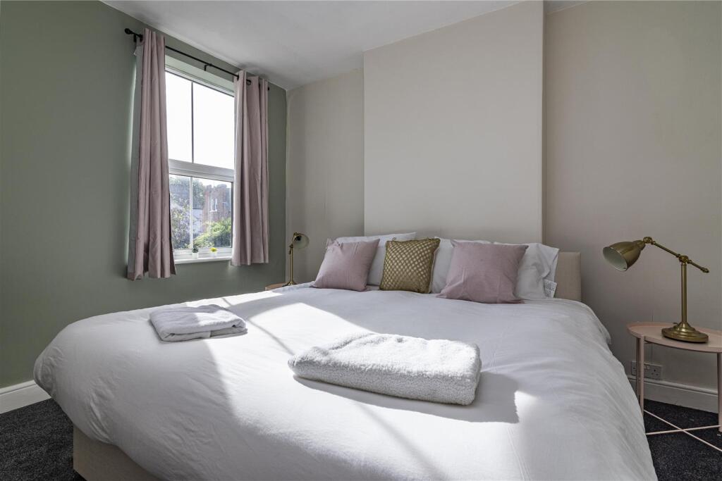 House in Rushcliffe, West Bridgford - View 5