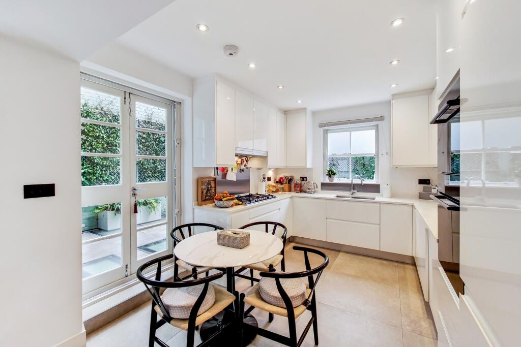 Apartment in London - View 4