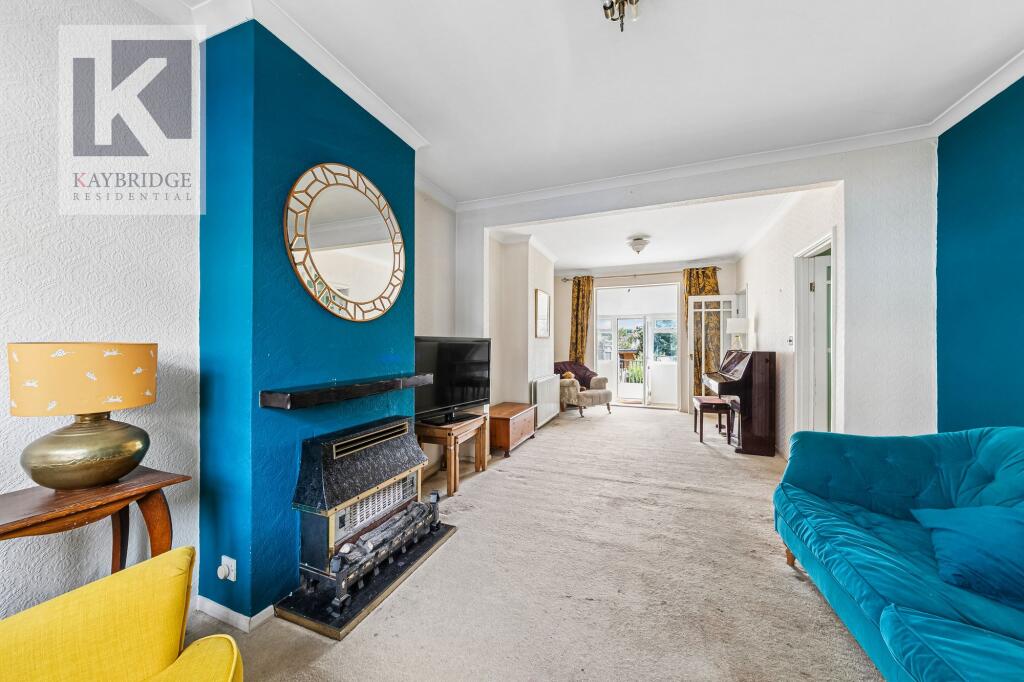 House in Sutton - View 2