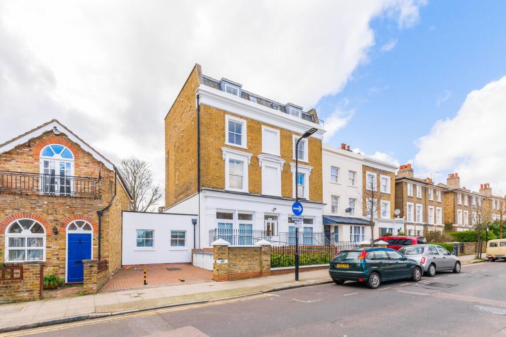 Apartment in London
