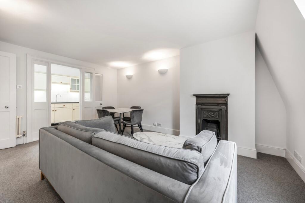 House in London - View 3