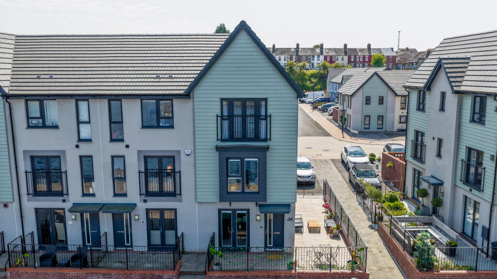 Main image of property: Ffordd Pentre, Barry