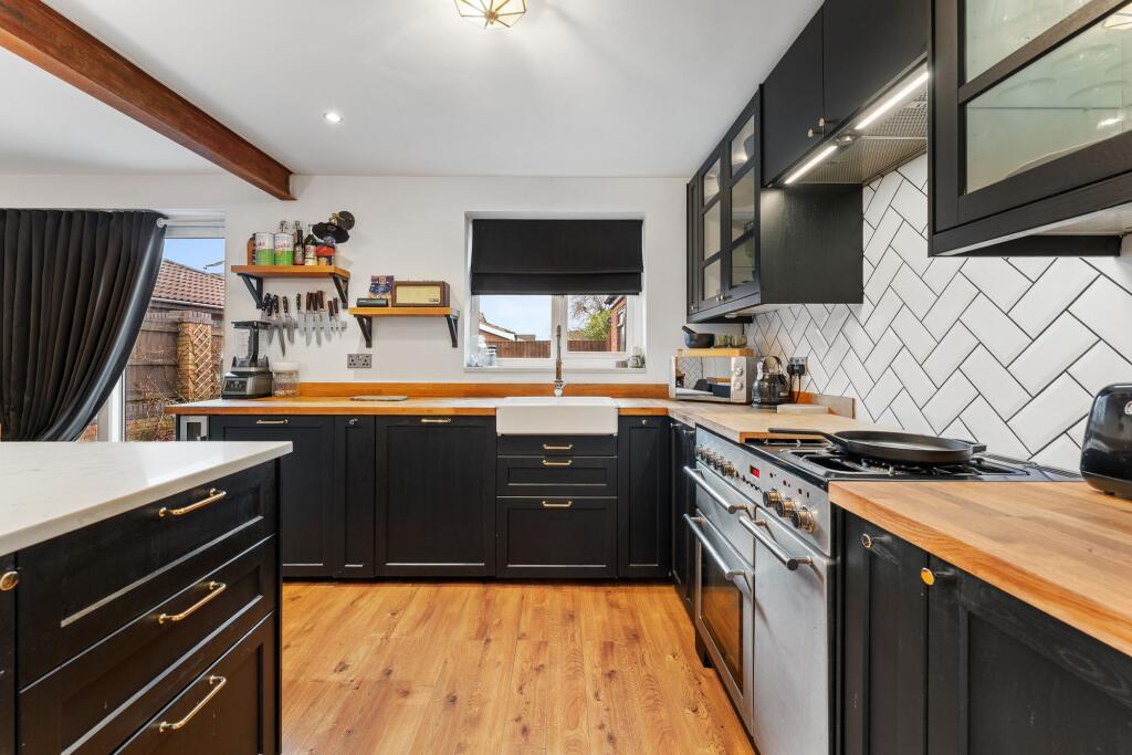 Mortlake Close, Widnes, WA8 photo 4