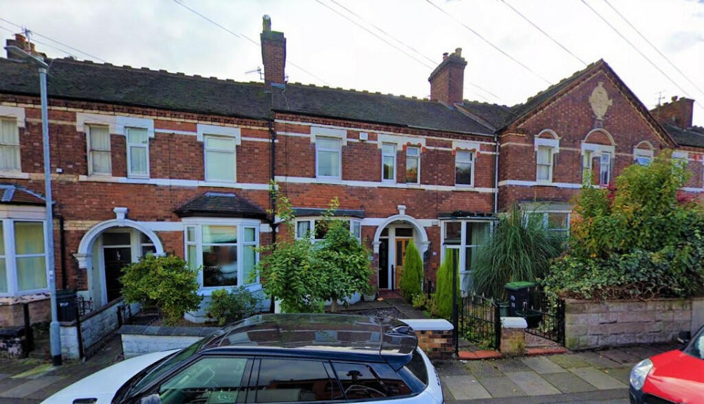 Main image of property: 15 Kings Terrace, Newcastle Under Lyme, Staffordshire, ST4